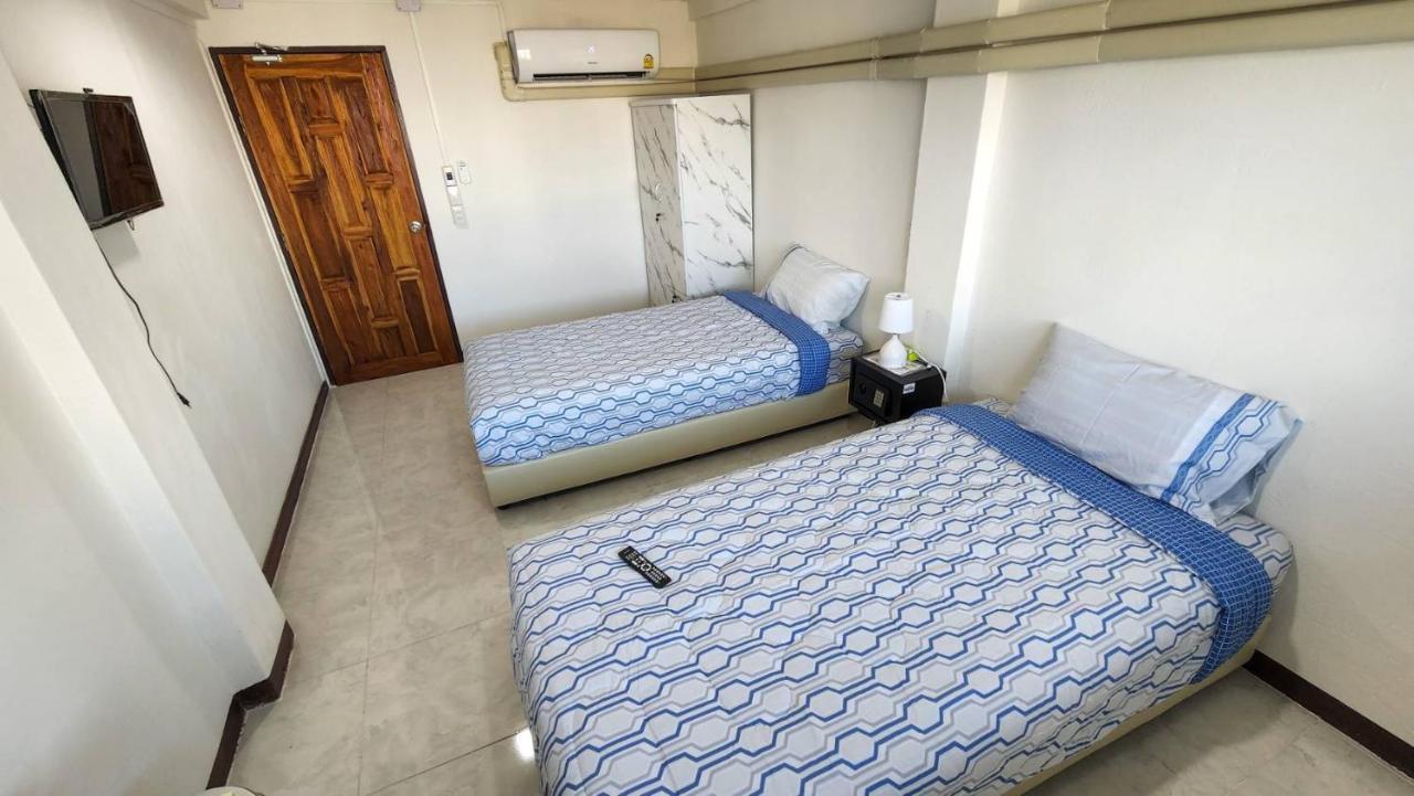 Apartment A4 Dindaeng Bangkok Eksteriør billede