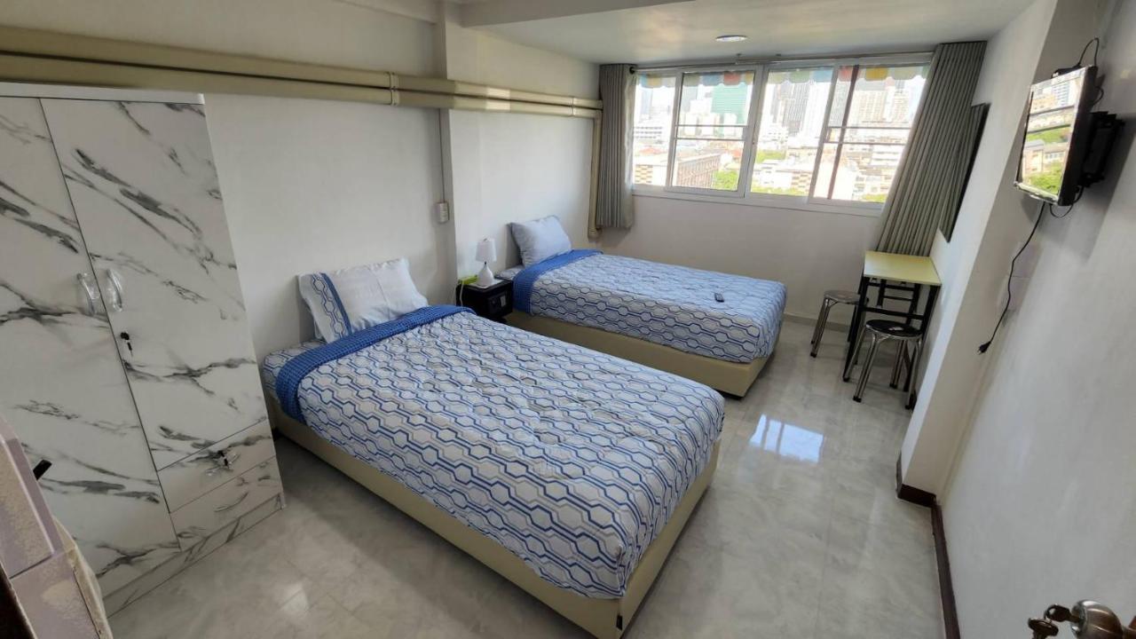 Apartment A4 Dindaeng Bangkok Eksteriør billede