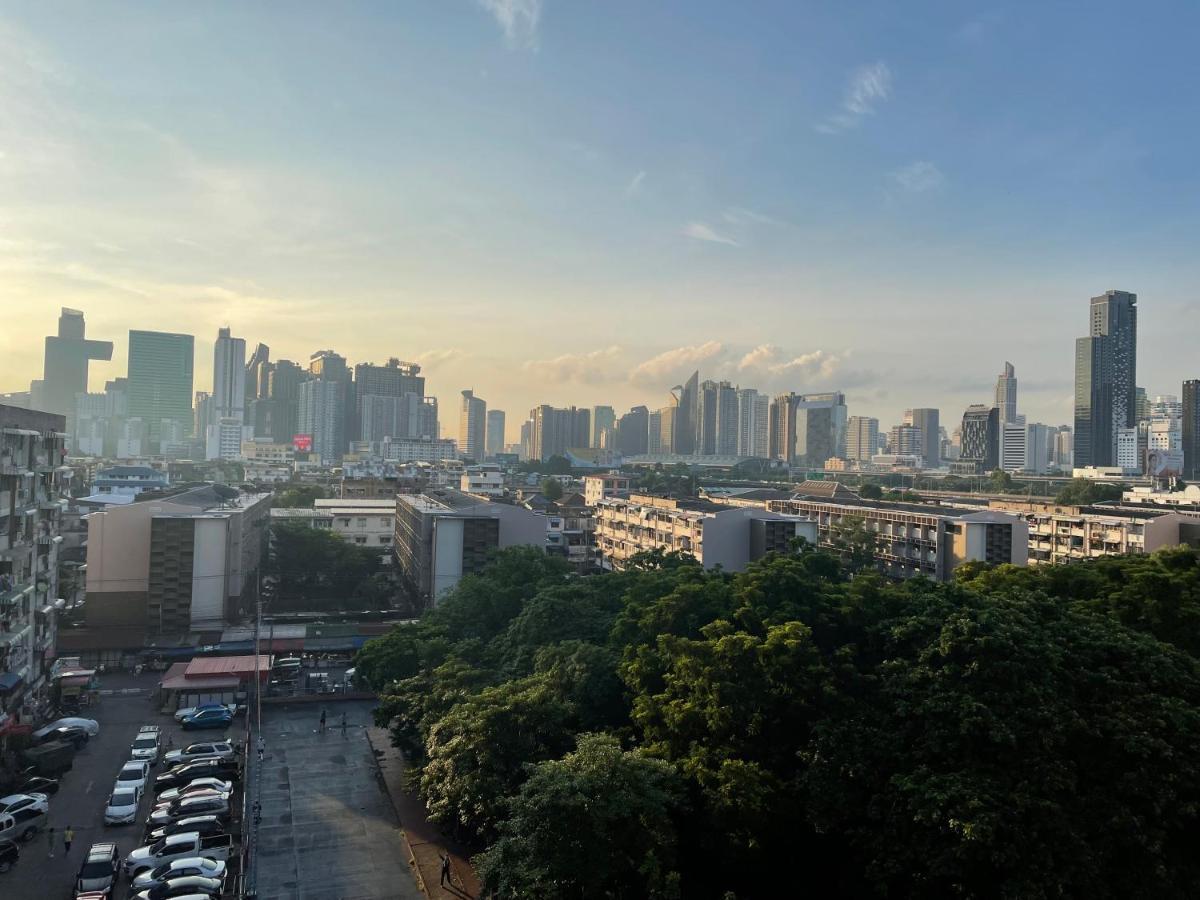 Apartment A4 Dindaeng Bangkok Eksteriør billede